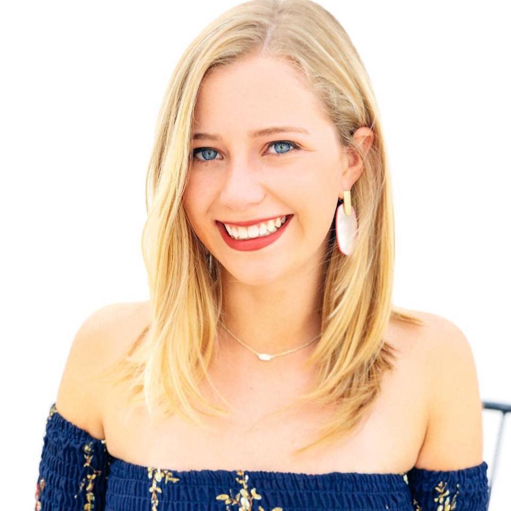 Meet your Posher, Emily